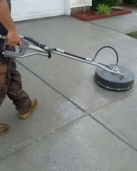 Driveway Cleaning photo 1